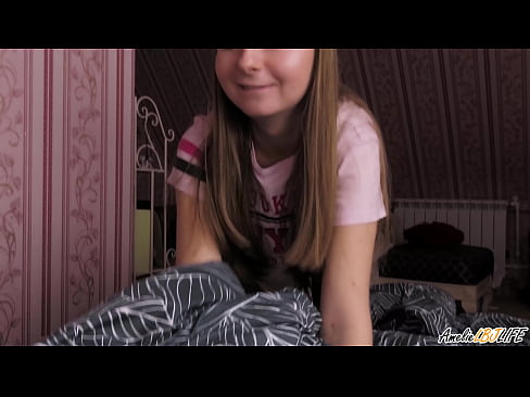 ❤️ Blondie tana tsotsar BFF's dinta sosai kuma ta sami Cum A Bakinta ️❌ Batsa vk ﹏